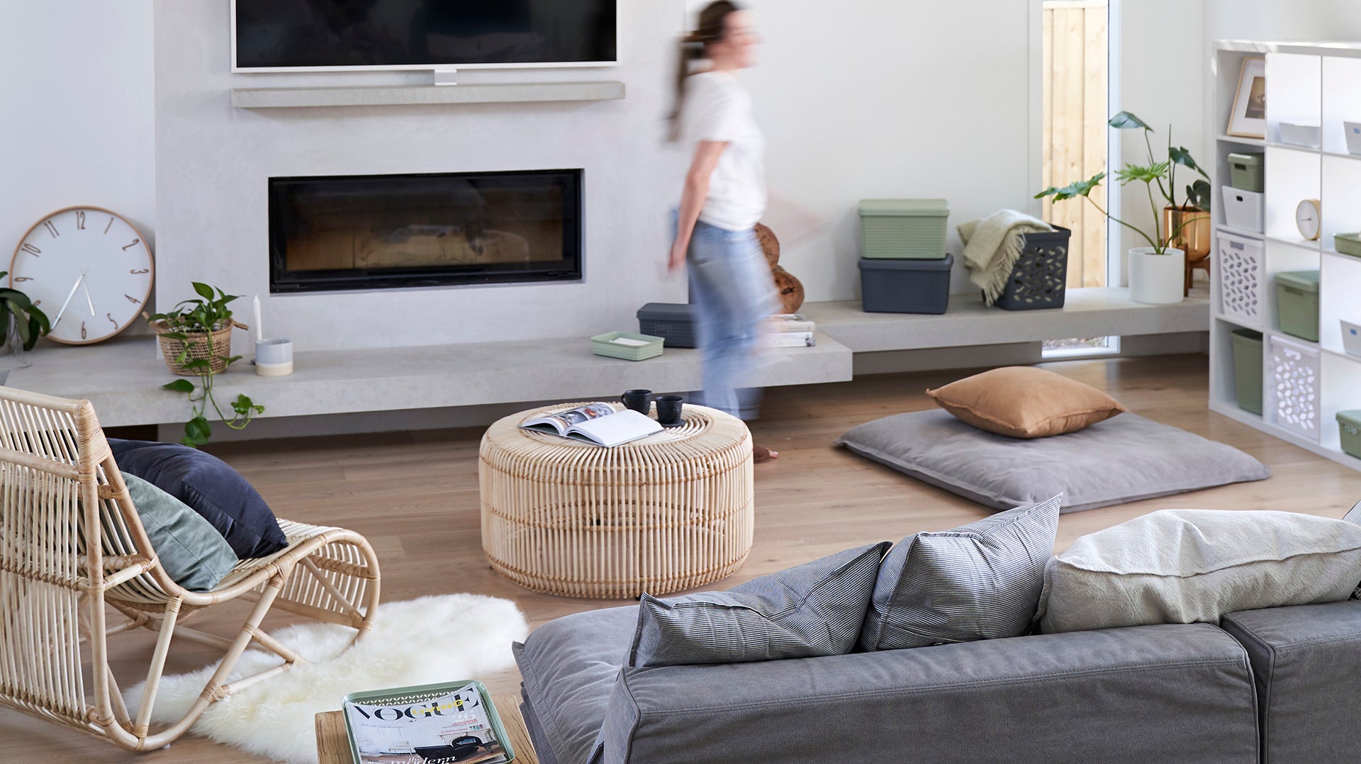 3 Steps to Follow for Clever Storage Solutions in your Living room